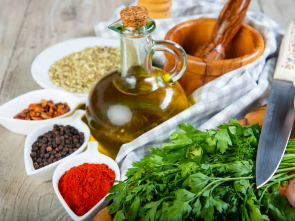 Taste and Aroma: Difference Between Spices and Seasonings