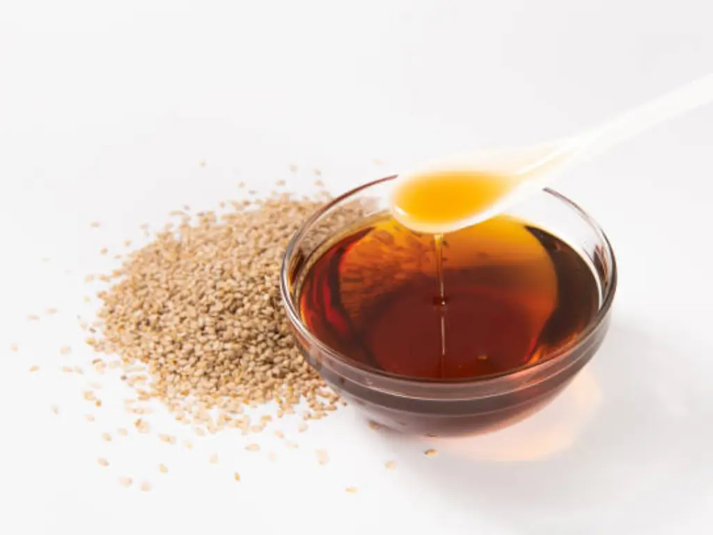 Navigating a Gluten-Free Diet: Is Sesame Oil Gluten Free?