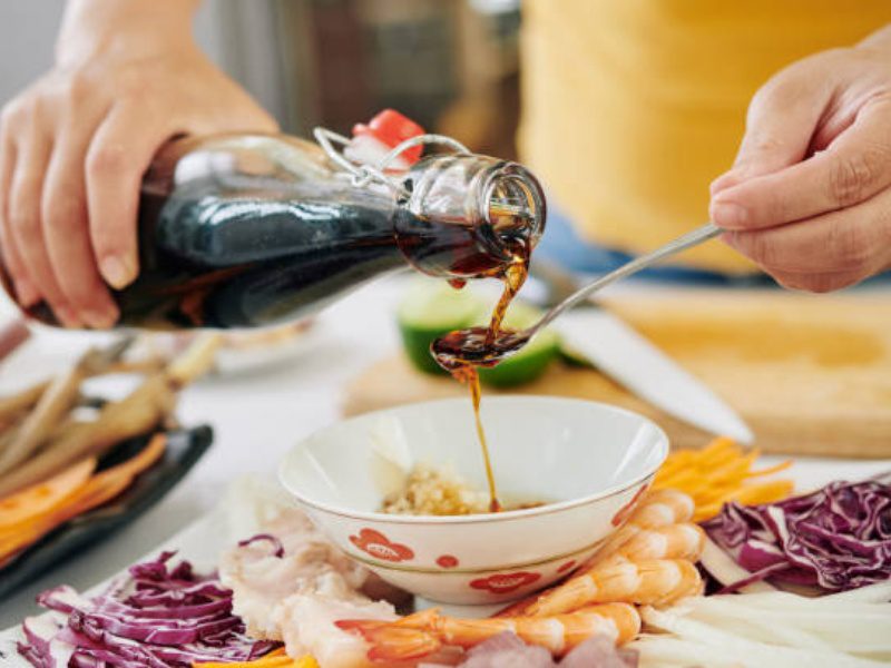 Low Sodium Soy Sauce vs Regular: Which One Fits Your Dietary Needs?